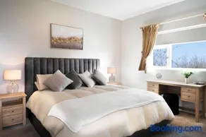Stylish, countryside apartment at Brookvale Farm - Image 4
