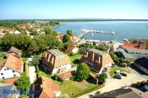 hafennahe Ferienwohnung mit Balkon und Meerblick - Hafenhäuser Breege FeWo 14 - - Image 1