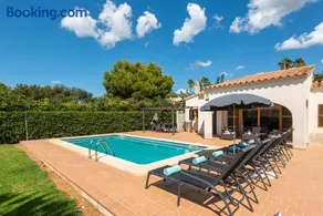 Villa Juanita by Escape Home - Image 2