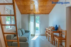 Ionian Cape seaside apartment - Image 3