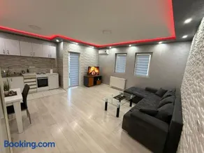 Infinity Apartman Obrenovac, sa parkingom privatnim - Image 2