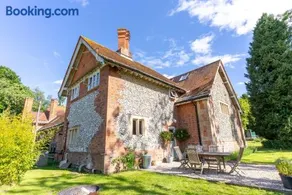 The Coach House at Kingsettle Stud - Image 5