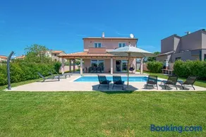 Villa Enjoy mit privatem Pool, by Istrabook - Image 4