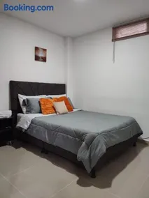 302-Cómodo y moderno apartamento de 2 habitaciones en la mejor zona céntrica de Ibagué - Image 3
