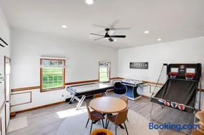 The Modern Getaway, Amish Country, Game Room - Image 2