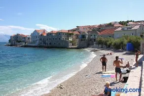 Apartments by the sea Postira, Brac - 9241 - Image 4