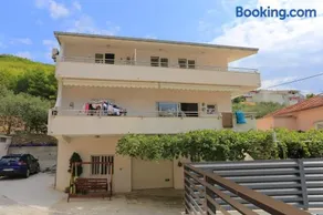 Apartments with parking space Sumpetar, Omis - 11798 - Image 3