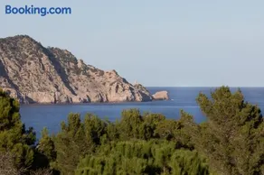 Casa en Ibiza con vistas increíbles en Es Figueral - Image 3