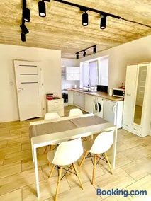 Apartament z tarasem w sercu mazur z prywatną plażą - Image 5