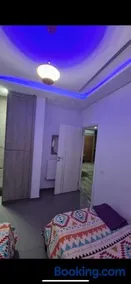 Stylish City Apartment - Image 3