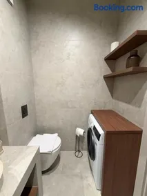MJ Apartments - Image 1