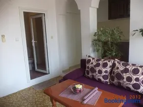 Guest House Liliya - Image 1