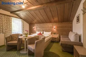 Pension Hinterholzer Apartments und Zimmer - Image 2