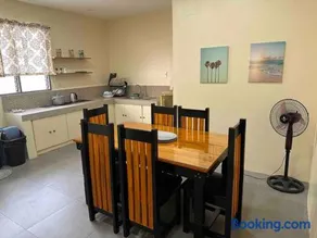 Cozy Apartment near beach - Image 5