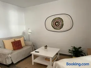 Casa Olivera- apartament al Passeig Font Vella - Image 2