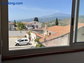 Appartamento Vista Etna and Breakfast - Image 2