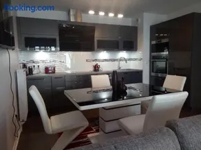 Bel appartement T2 près du lac avc un parking privé - Image 5