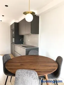 ACOGEDOR APARTAMENTO CON TERRAZA Y PARKING Publico EN COMILLAS - Image 3