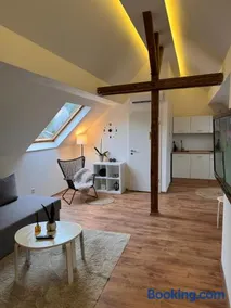 Exquisites Loft mit Schloß Blick für 5 Personen - Image 2