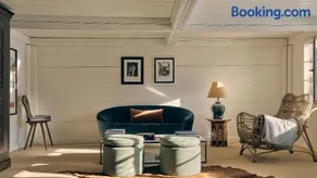 Renovated Chalet on Top of the Picturesque Village - Image 1