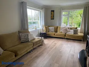 Golfing, Walking, Fishing Rest - sleeps 8 - Image 2