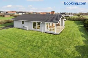 Beautiful and amazing view - 3 bedroom cottage - Image 4