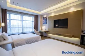 美豪丽致佛山乐从罗浮宫国际家具博览中心店 - Image 1