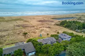 Elk Ridge - Lux oceanfront family retreat - Image 1