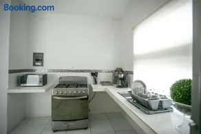 Casa moderna en segura Residencial Hacienda Chetumal - Image 2