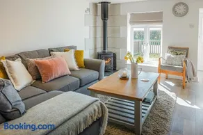 2 Bed in St Helens oc-76608 - Image 4