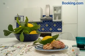 Amalfi Coast Ncopp' a' Scalinatella Pontone holiday house - Image 3