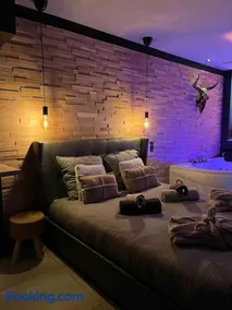 Sweet love rustic/chic - Image 1