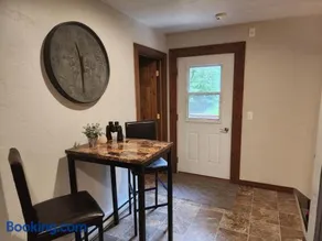 Loft in the Pines - Image 3