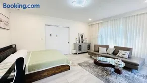 Fancy private home - Image 4