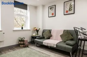 Comfortable Apartment In The Centre Of Preston - Image 2