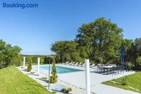 Reverence Villas Fufin - Image 3