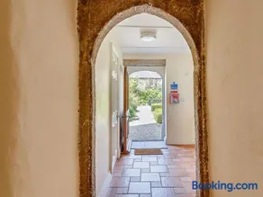 1 Bed in Penzance oc-88293 - Image 2