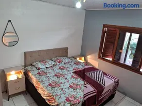 Hostel 5 km from Feevale and 1 km from Faixa 239 - Image 1