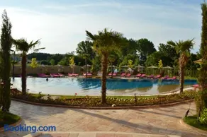 Gitea Saint Johan Apartments - Image 1