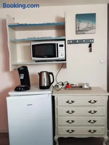 Chambre spacieuse agréable fonctionnelle chez l habitant - Image 3