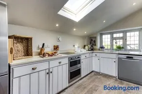 Apple Cottage - Image 3