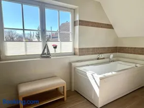 Ferienhaus Sundevit - exklusives Ferienhaus mit Infrarotsauna, Whirlpool-Wanne und Kamin - Image 4