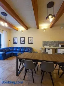 Moonshine Villa - Image 2