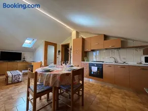 Casa Sonia Dongo - Larihome A52 - Image 2