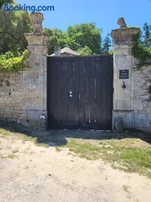 LE MANOIR PARADI - Image 3