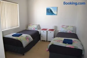 Christies Seahorse Holiday Townhouses - Image 5