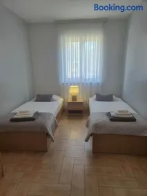 Apartments Lola - Image 3