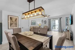 Royal Pelican - New Listing - 4511 Bay Beach Ln condo - Image 1