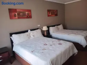 Pilanesberg View Guest house - Image 4