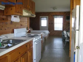 Virginia Landing Camping Resort Cabin 1 - Image 2